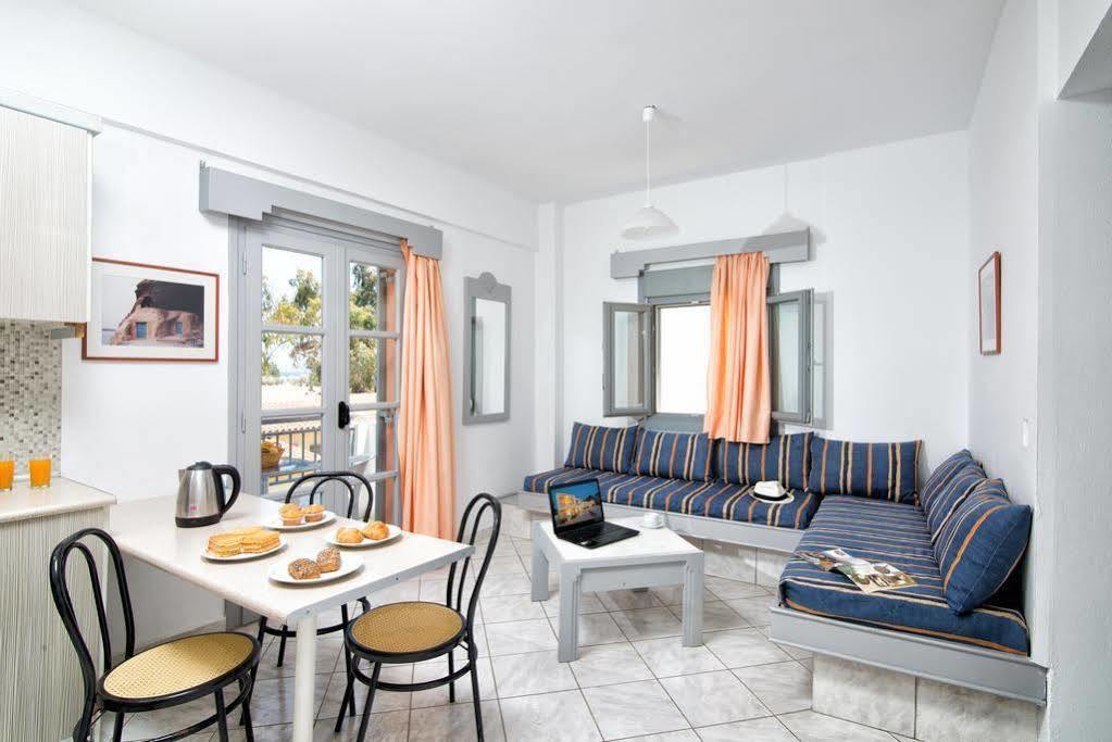 Ifigenia Apartments Hersonissos  Ngoại thất bức ảnh