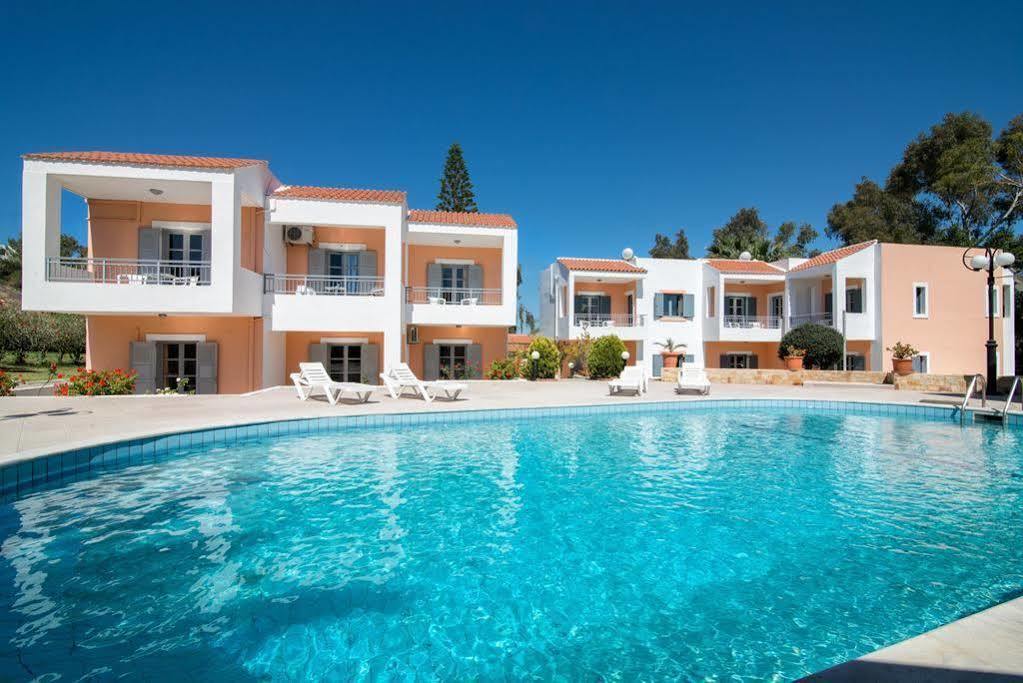 Ifigenia Apartments Hersonissos  Ngoại thất bức ảnh
